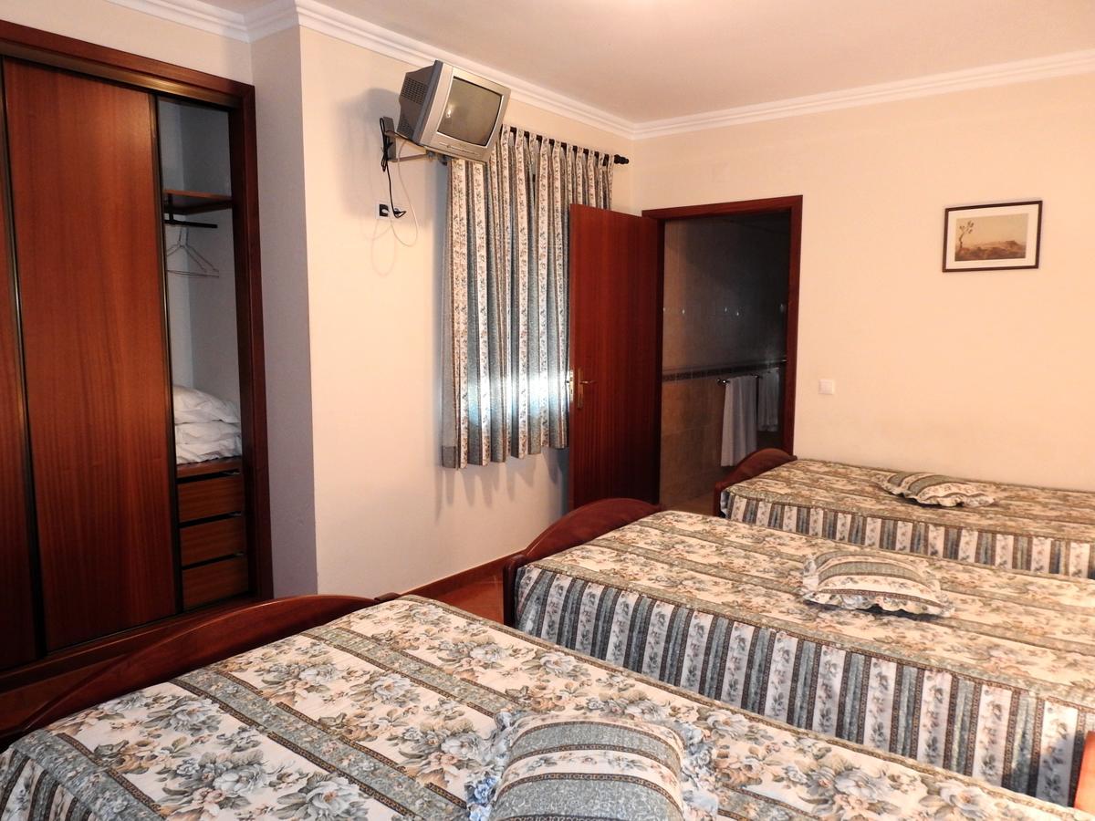 Hotel Aqui Jardim Reguengos de Monsaraz Zimmer foto